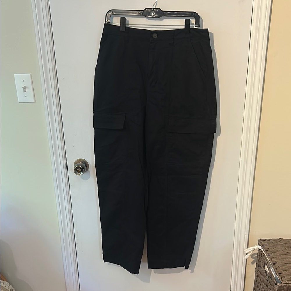 Universal Thread Black High-Waisted Trousers